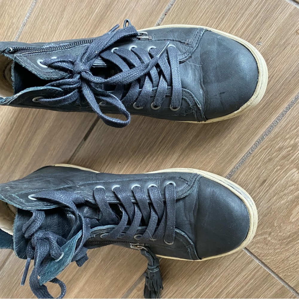 UGG Black Sneakers Suede Lace-Up Design
